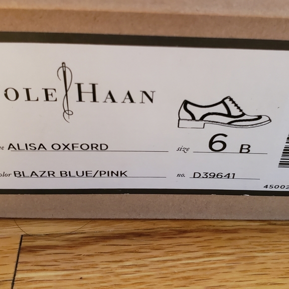 Oxford - Picture 3 of 4